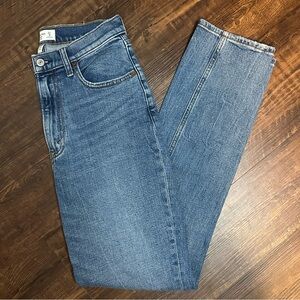 Abercrombie & Fitch "The Slim Straight Ultra High Rise" Jeans - Size 4